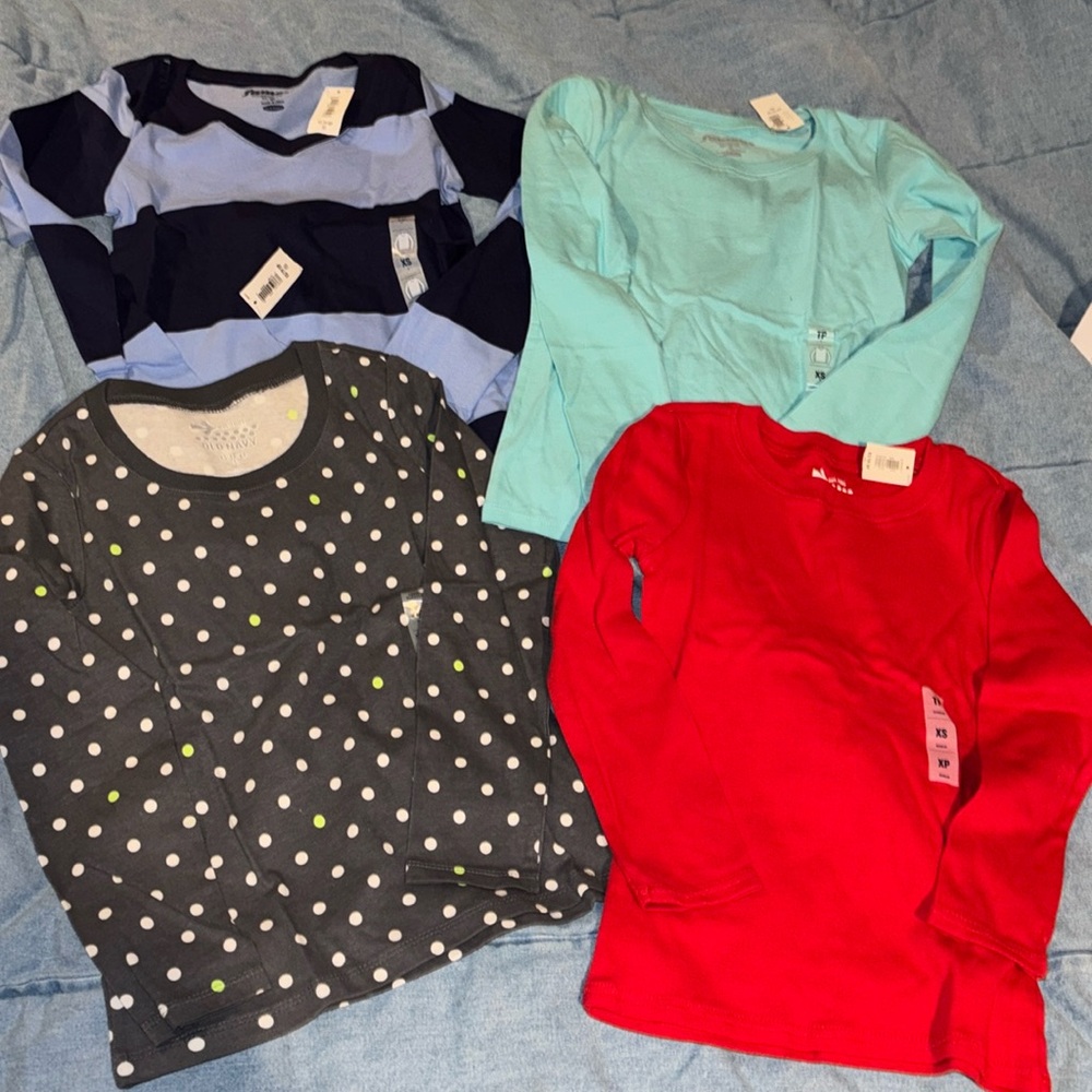 4 NWT Old Navy XS v neck wide stripe blue & red shirts gray polka dot shirts